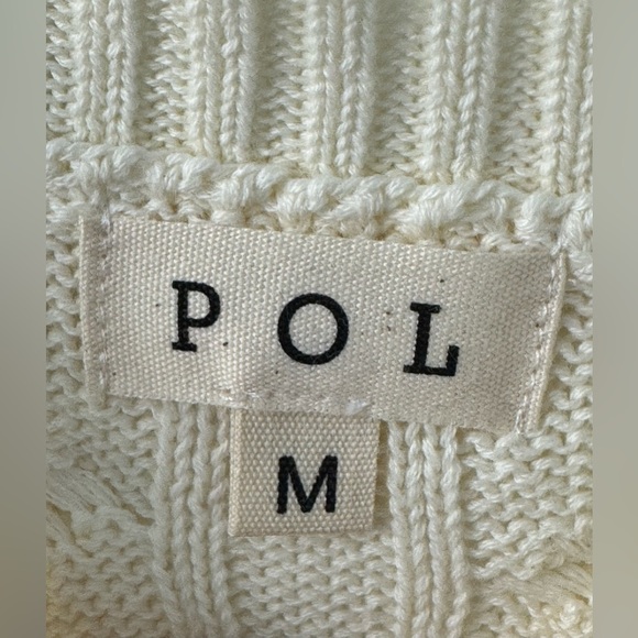 POL Full Bloom Flower Patch Sleeveless Sweater with Lace - Picture 6 of 8